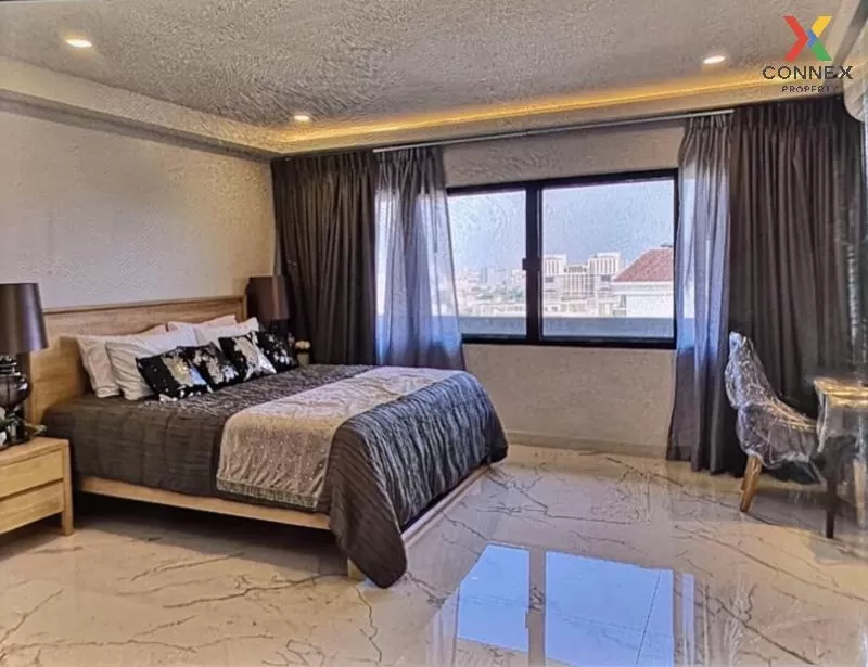 FOR RENT condo , RHYTHM Sukhumvit 44/1 , high floor , BTS-Phra Kh 4