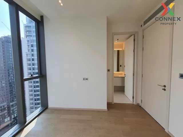 FOR RENT condo , The Strand Thonglor , high floor , BTS-Thong Lo 