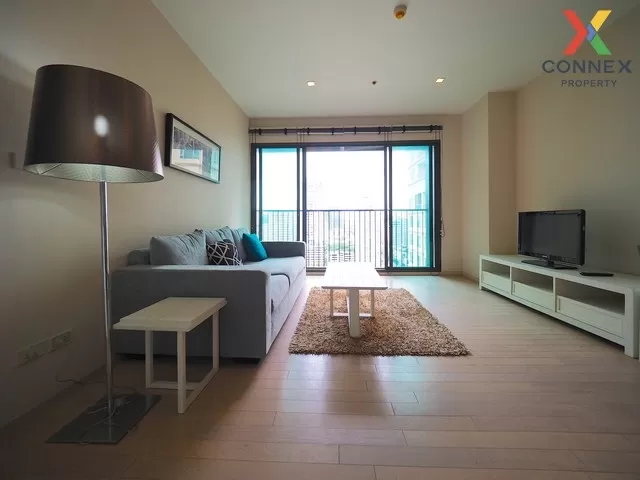 FOR RENT condo , Noble Solo , high floor , BTS-Thong Lo , Khlong  FOR RENT condo , Noble Solo , high floor , BTS-Thong Lo , Khlong  1