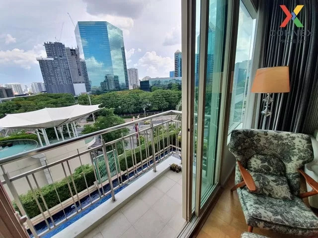 FOR RENT condo , Wind Ratchayothin , high floor , BTS-Phahon Yoth 4