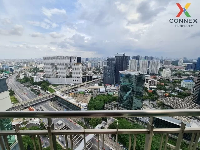 FOR RENT condo , Wind Ratchayothin , high floor , BTS-Phahon Yoth FOR RENT condo , Wind Ratchayothin , high floor , BTS-Phahon Yoth
