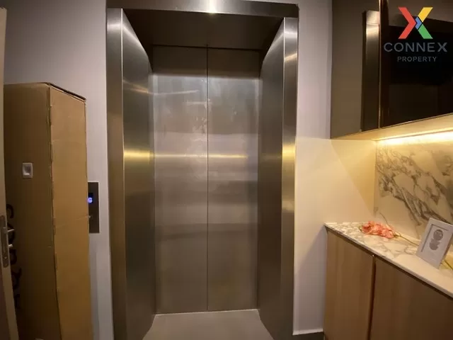 FOR RENT condo , Noble Ploenchit , high floor , BTS-Phloen Chit ,