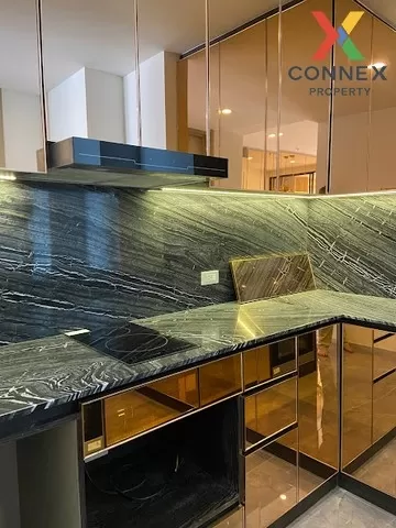 เช่า คอนโด  Noble Ploenchit BTS-เพลินจิต เพลินจิต ลุมพินี ปทุมวัน