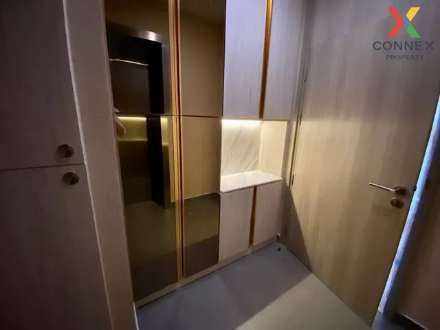 FOR RENT condo , Noble Ploenchit , high floor , BTS-Phloen Chit , 3