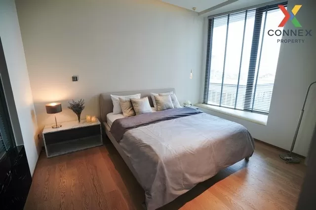 FOR RENT condo , Saladaeng One , high floor , BTS-Sala Daeng , Si