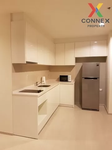 FOR RENT condo , RHYTHM Sukhumvit 42 , high floor , BTS-Ekkamai ,