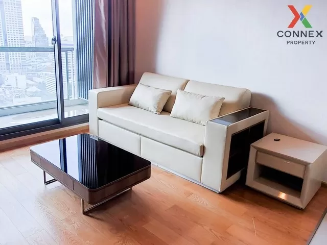 FOR RENT condo , The Address Sathorn , high floor , BTS-Saint Lou