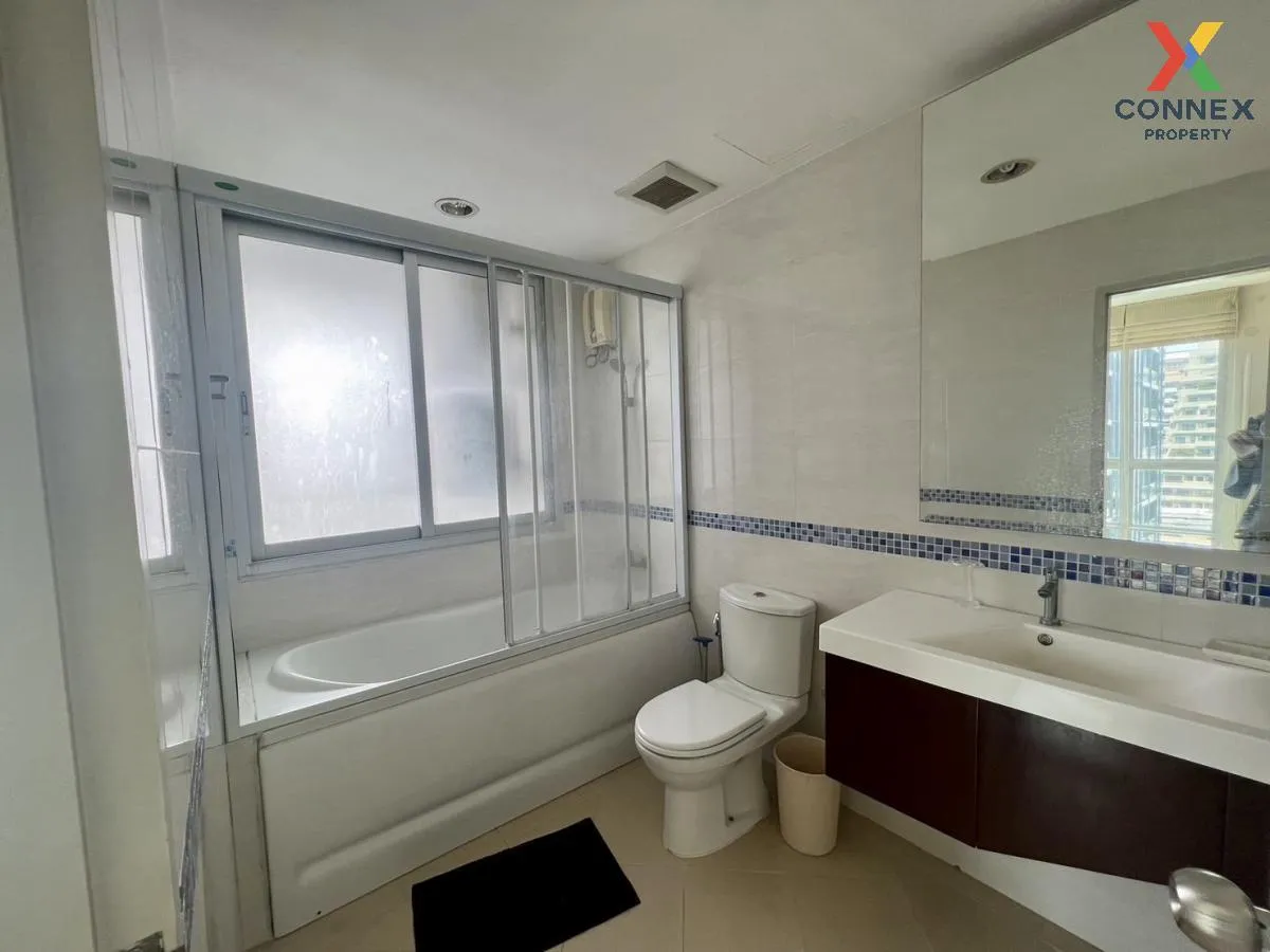 เช่าคอนโด ไลฟ์ แอท สาทร 10 ห้องมุม BTS-ช่องนนทรี สีลม เขต บางรัก 