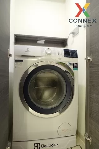 FOR RENT condo , The Esse Asoke , high floor , BTS-Asok , Khlong 