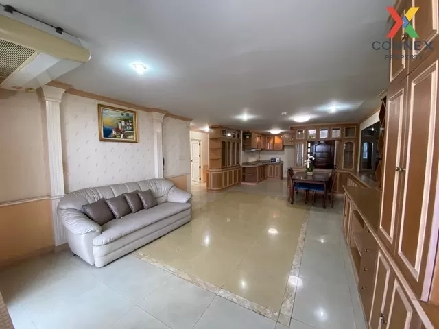 FOR SALE condo , Supalai Place Sukhumvit 39 , high floor , BTS-Ph 1