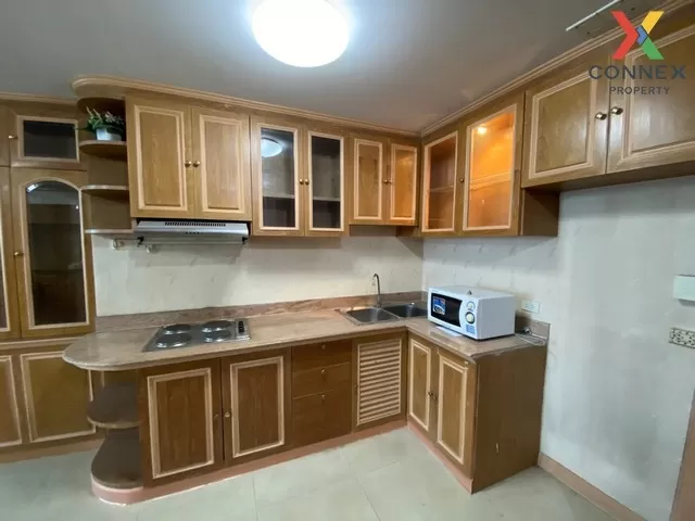 FOR SALE condo , Supalai Place Sukhumvit 39 , high floor , BTS-Ph