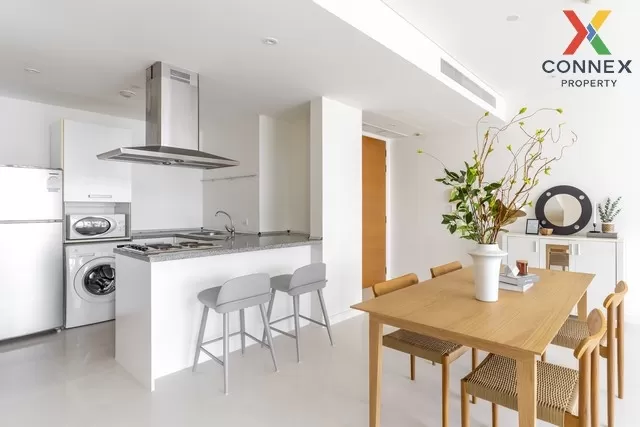 FOR RENT condo , Fullerton Sukhumvit , high floor , BTS-Ekkamai , 2