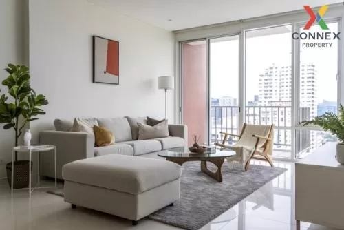 FOR RENT condo , Fullerton Sukhumvit , high floor , BTS-Ekkamai , Khlong Tan Nuea , Watthana , Bangkok , CX-00246