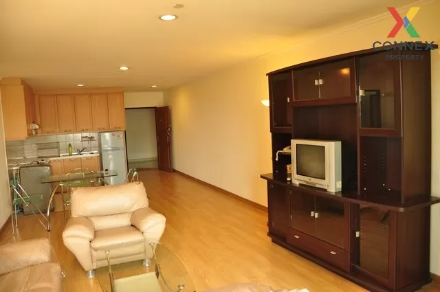 FOR RENT condo , Sathorn Garden , high floor , MRT-Lumphini , Thu 1