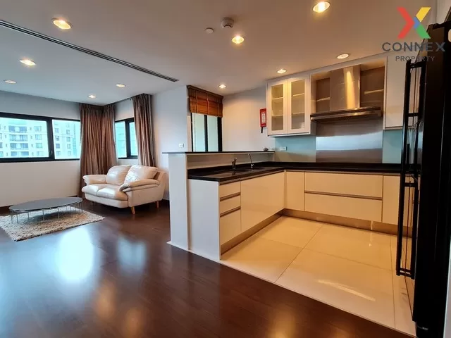 FOR RENT condo , Sathorn Garden , high floor , MRT-Lumphini , Thu