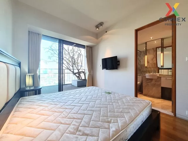 FOR RENT condo , The Met , corner unit , BTS-Chong Nonsi , Thungm FOR RENT condo , The Met , corner unit , BTS-Chong Nonsi , Thungm