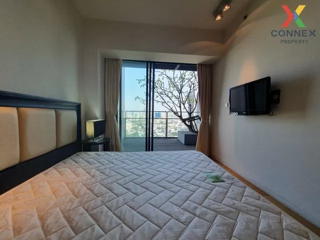 FOR RENT condo , The Met , corner unit , BTS-Chong Nonsi , Thungm FOR RENT condo , The Met , corner unit , BTS-Chong Nonsi , Thungm