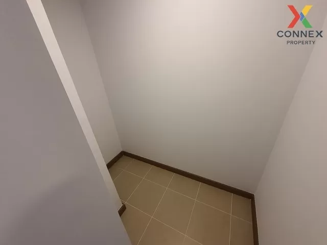 FOR RENT condo , Supalai Premier Charoen Nakhon , corner unit , B