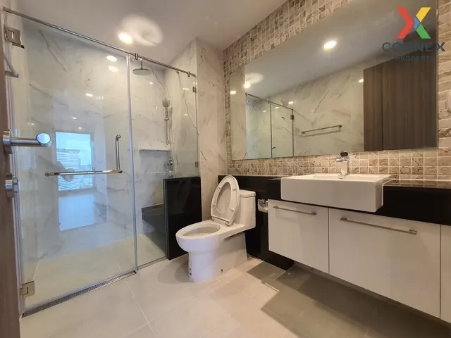 FOR RENT condo , Supalai Premier Charoen Nakhon , corner unit , B