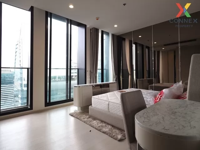FOR RENT condo , Noble Ploenchit , corner unit , BTS-Phloen Chit  FOR RENT condo , Noble Ploenchit , corner unit , BTS-Phloen Chit