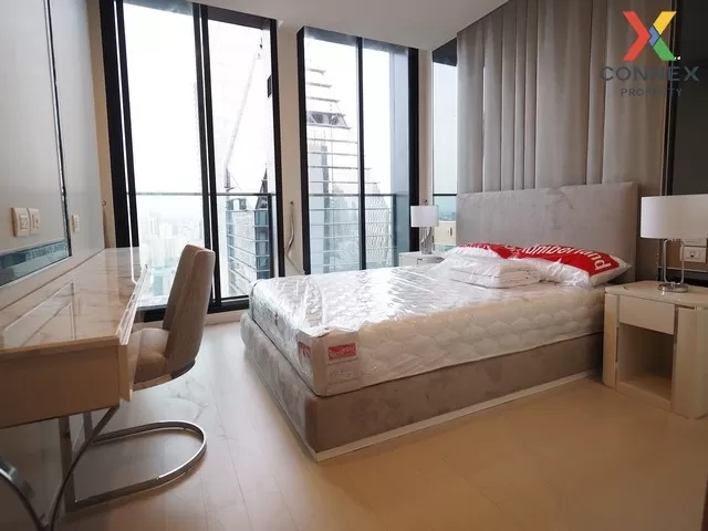 FOR RENT condo , Noble Ploenchit , corner unit , BTS-Phloen Chit  FOR RENT condo , Noble Ploenchit , corner unit , BTS-Phloen Chit