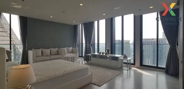FOR RENT condo Noble Ploenchit , Duplex , high floor , BTS-Phloen FOR RENT condo Noble Ploenchit , Duplex , high floor , BTS-Phloen