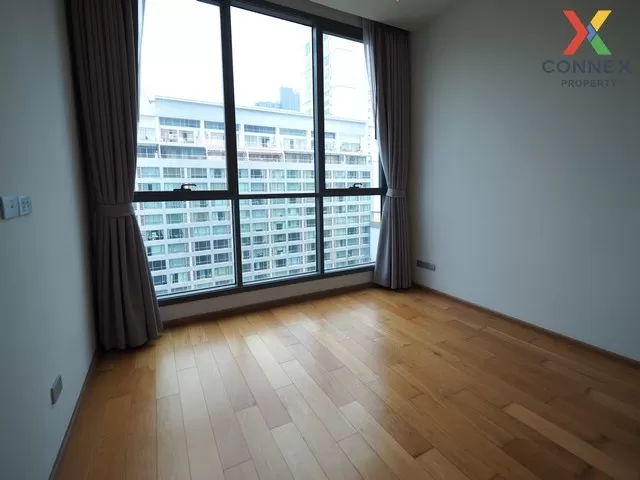 FOR RENT condo , Hyde Sukhumvit 13 , corner unit , BTS-Nana , Khl