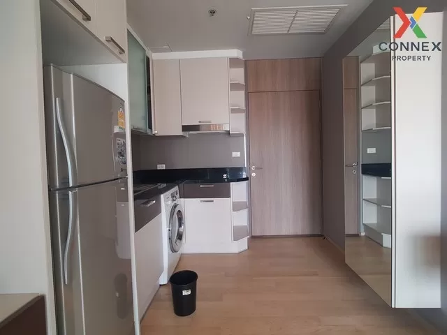 FOR RENT condo , Noble Refine Sukhumvit 26 , corner unit , BTS-Ph FOR RENT condo , Noble Refine Sukhumvit 26 , corner unit , BTS-Ph