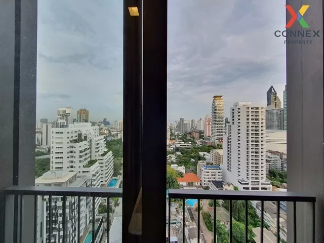 FOR RENT condo , Noble BE 33 , corner unit , BTS-Phrom Phong , Kh 4