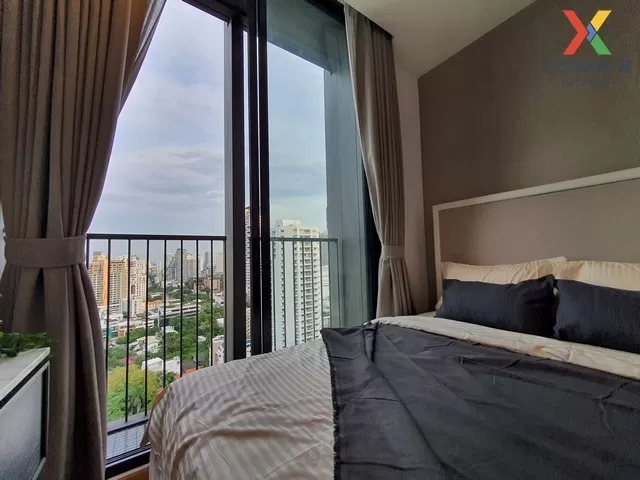 FOR RENT condo , Noble BE 33 , corner unit , BTS-Phrom Phong , Kh