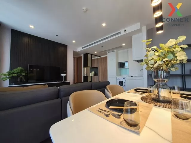 FOR RENT condo , Noble BE 33 , corner unit , BTS-Phrom Phong , Kh