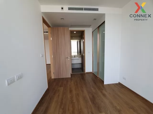 FOR RENT condo , Noble BE 33 , corner unit , BTS-Phrom Phong , Kh