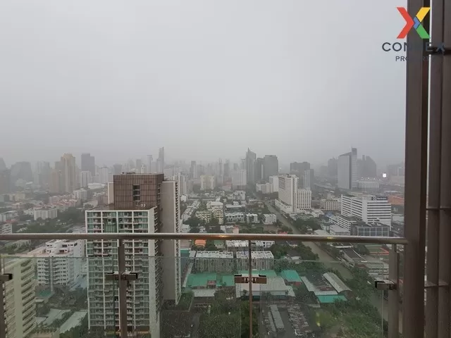 เช่า คอนโด  Supalai Oriental Sukhumvit 39 MRT-เพชรบุรี สุขุมวิท ค