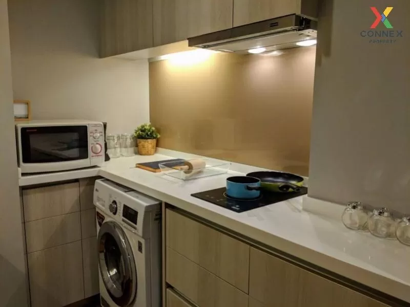 FOR RENT condo , The Lumpini 24 , corner unit , BTS-Phrom Phong , 4