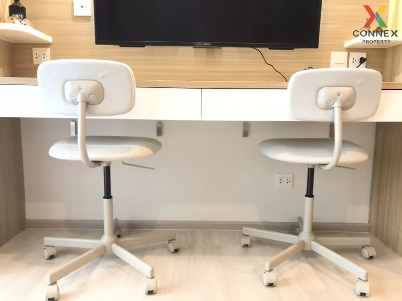 FOR RENT condo , Life One Wireless , corner unit , BTS-Phloen Chi