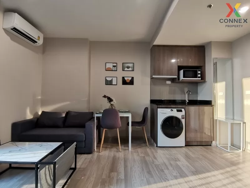 FOR RENT condo , Ideo Mobi Sukhumvit Eastpoint , high floor , BTS