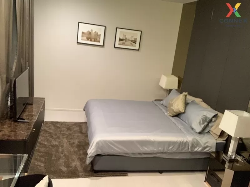 FOR RENT condo , Noble Ploenchit , high floor , BTS-Phloen Chit , 4