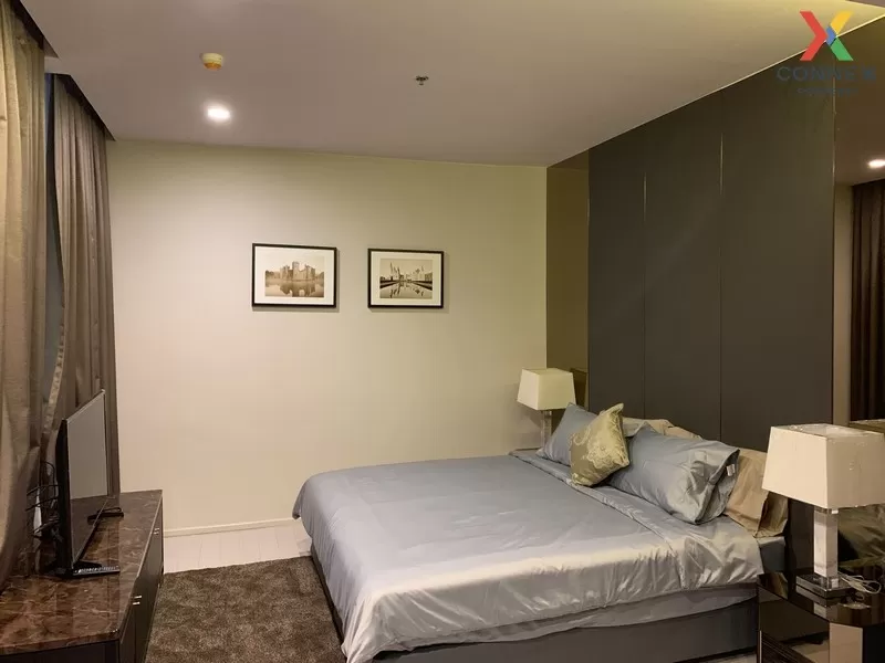 FOR RENT condo , Noble Ploenchit , high floor , BTS-Phloen Chit ,