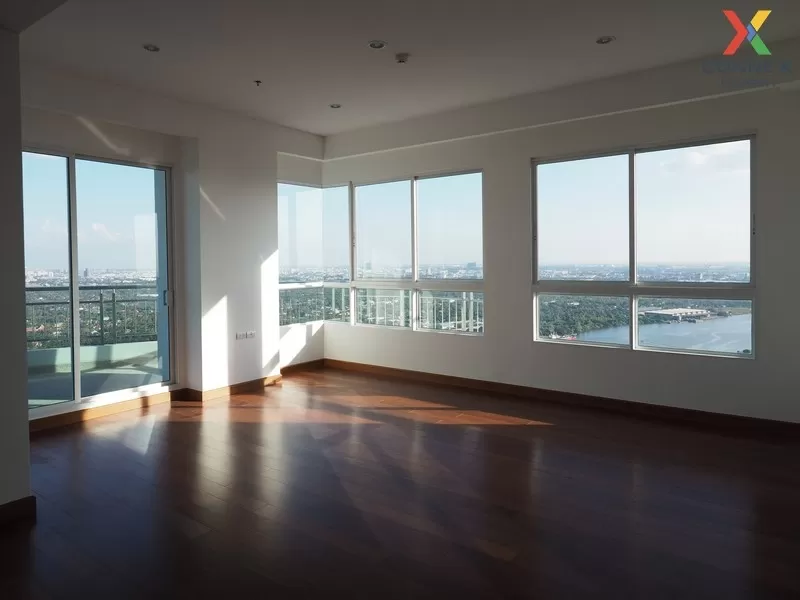 FOR SALE condo , Supalai Prima Riva , high floor , BTS-Chong Nons 2