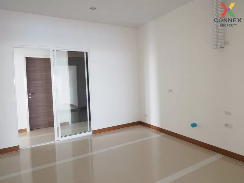 FOR SALE condo , Supalai Prima Riva , high floor , BTS-Chong Nons