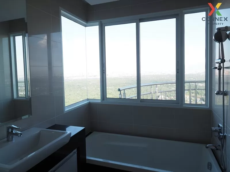 FOR SALE condo , Supalai Prima Riva , high floor , BTS-Chong Nons