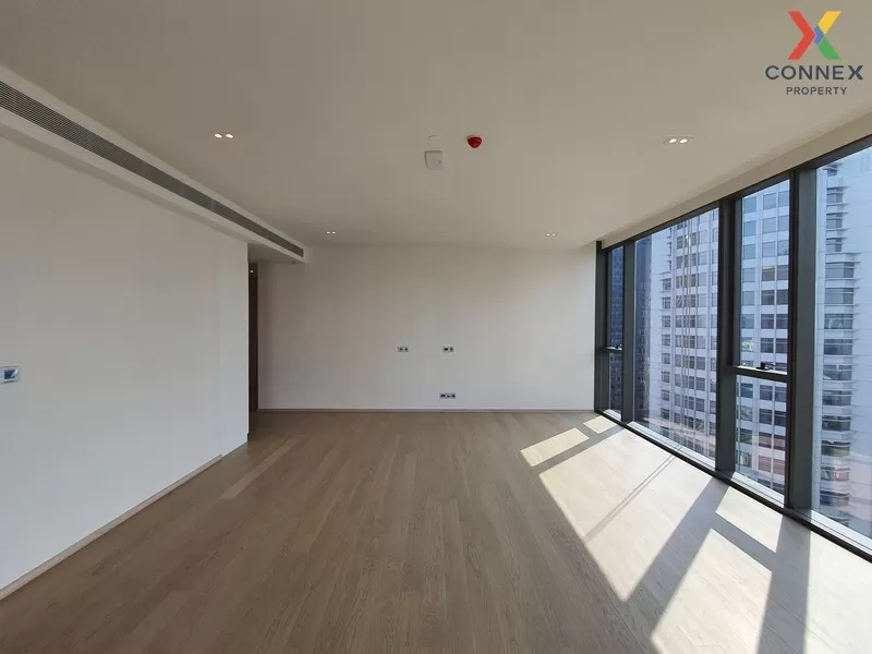 FOR SALE condo , The Strand Thonglor , high floor , BTS-Thong Lo 