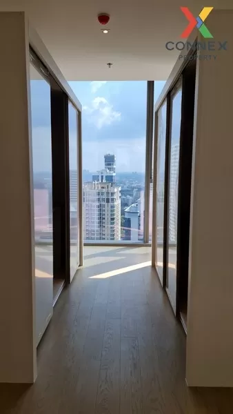 FOR SALE condo , The Strand Thonglor , high floor , BTS-Thong Lo 