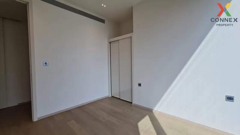 FOR SALE condo , The Strand Thonglor , high floor , BTS-Thong Lo 