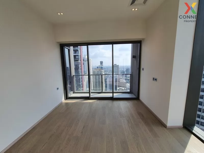 FOR SALE condo , The Strand Thonglor , high floor , BTS-Thong Lo 