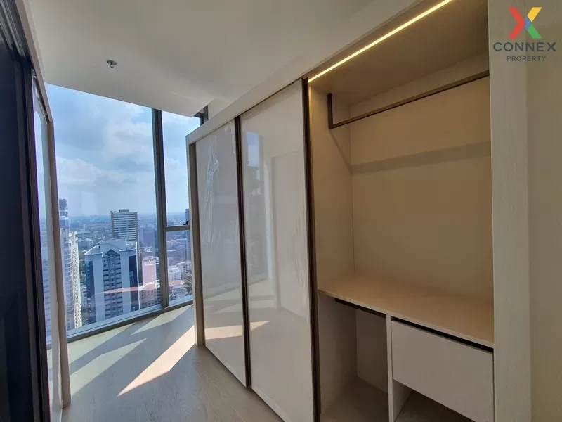 FOR SALE condo , The Strand Thonglor , high floor , BTS-Thong Lo 