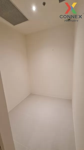 FOR SALE condo , The Strand Thonglor , high floor , BTS-Thong Lo 