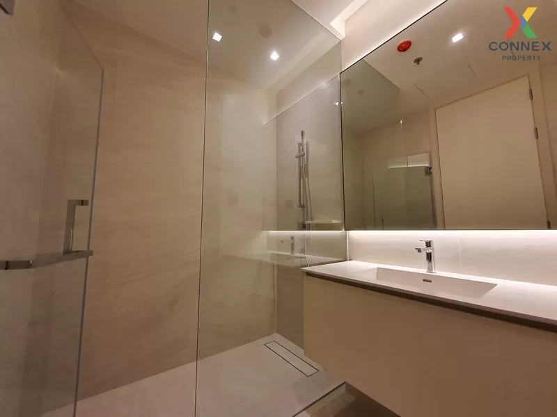 FOR SALE condo , The Strand Thonglor , high floor , BTS-Thong Lo 