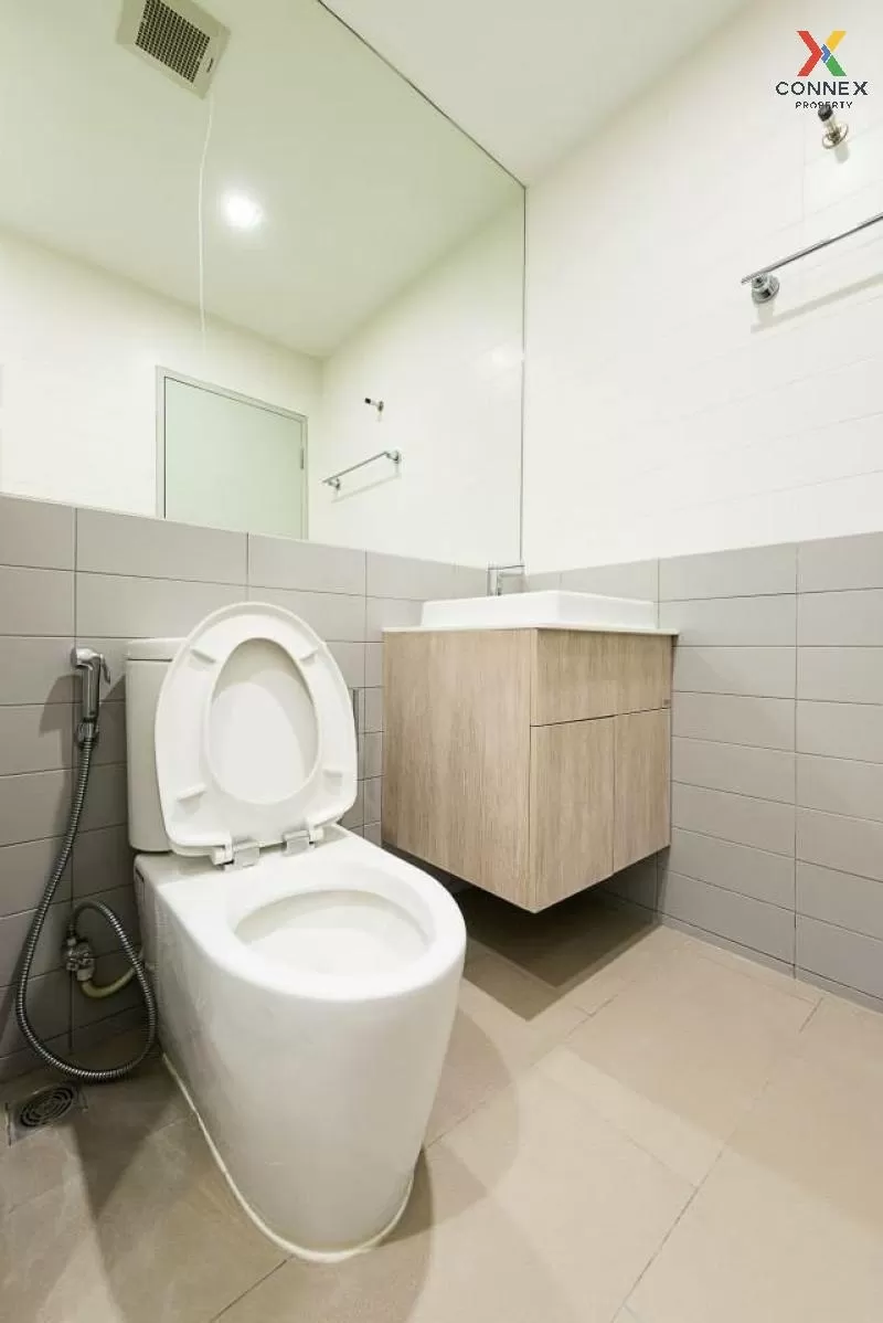 FOR SALE condo , Ideo Mobi Rama 9 , corner unit , MRT-Phra Ram 9  FOR SALE condo , Ideo Mobi Rama 9 , corner unit , MRT-Phra Ram 9