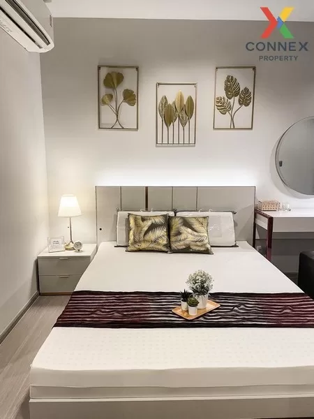 FOR RENT condo , Life Asoke-Rama 9 , corner unit , MRT-Phra Ram 9